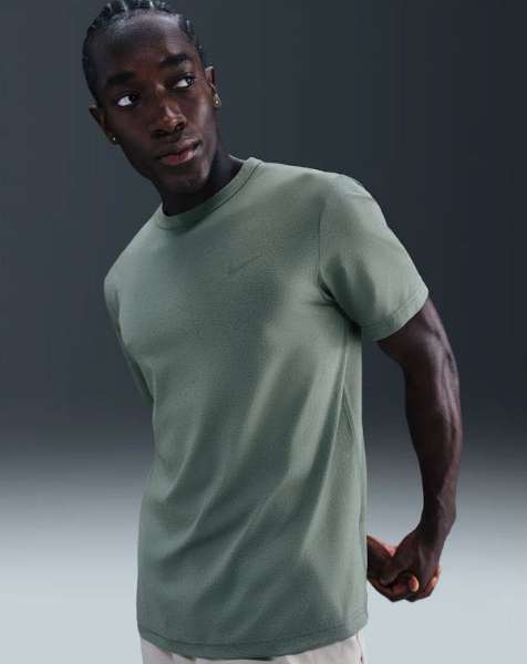 Nike Hyverse Men"s Dri-FIT UV - Bild 1