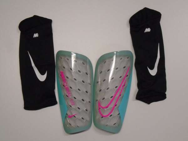Nike Mercurial Lite Soccer Shi
